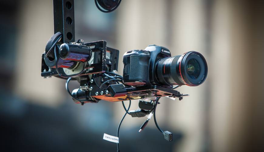 科技赋能生活：城中区产品视频拍摄开启智能新时代